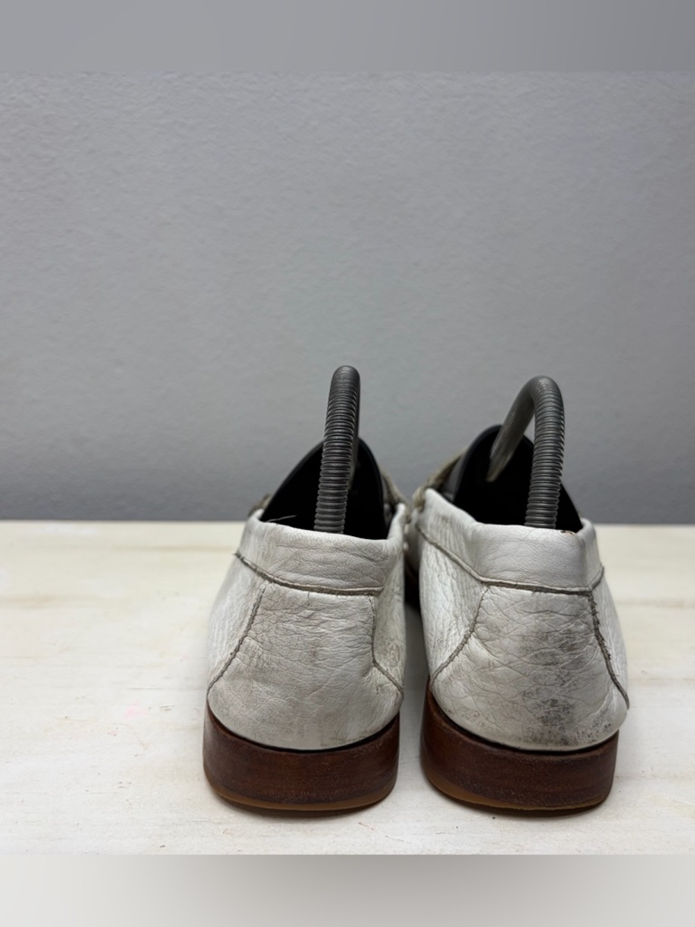 G.H. Bass & Co. Weejuns white leather penny loafers Size 8.5 - Picture 4 of 7